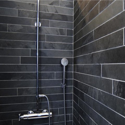 ardoise murale salle de bain 